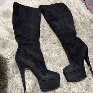 Giuseppe Zanotti Black Suede Heeled Boots 16 inches